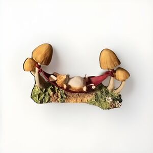 Merrie Mice "Lazy Days" Mouse In Hammock 2002 Mushrooms Enesco 112679 New In Box